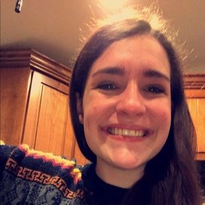 Meet your Posher, Kendra